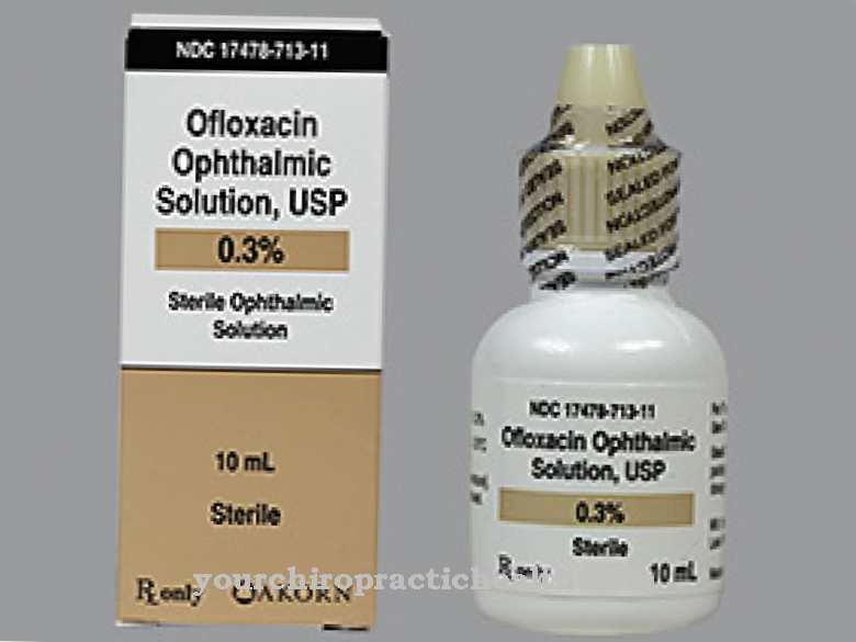 Ofloxacina